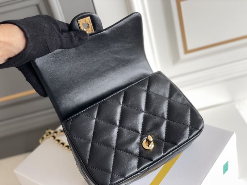 Ch**el satchel bags